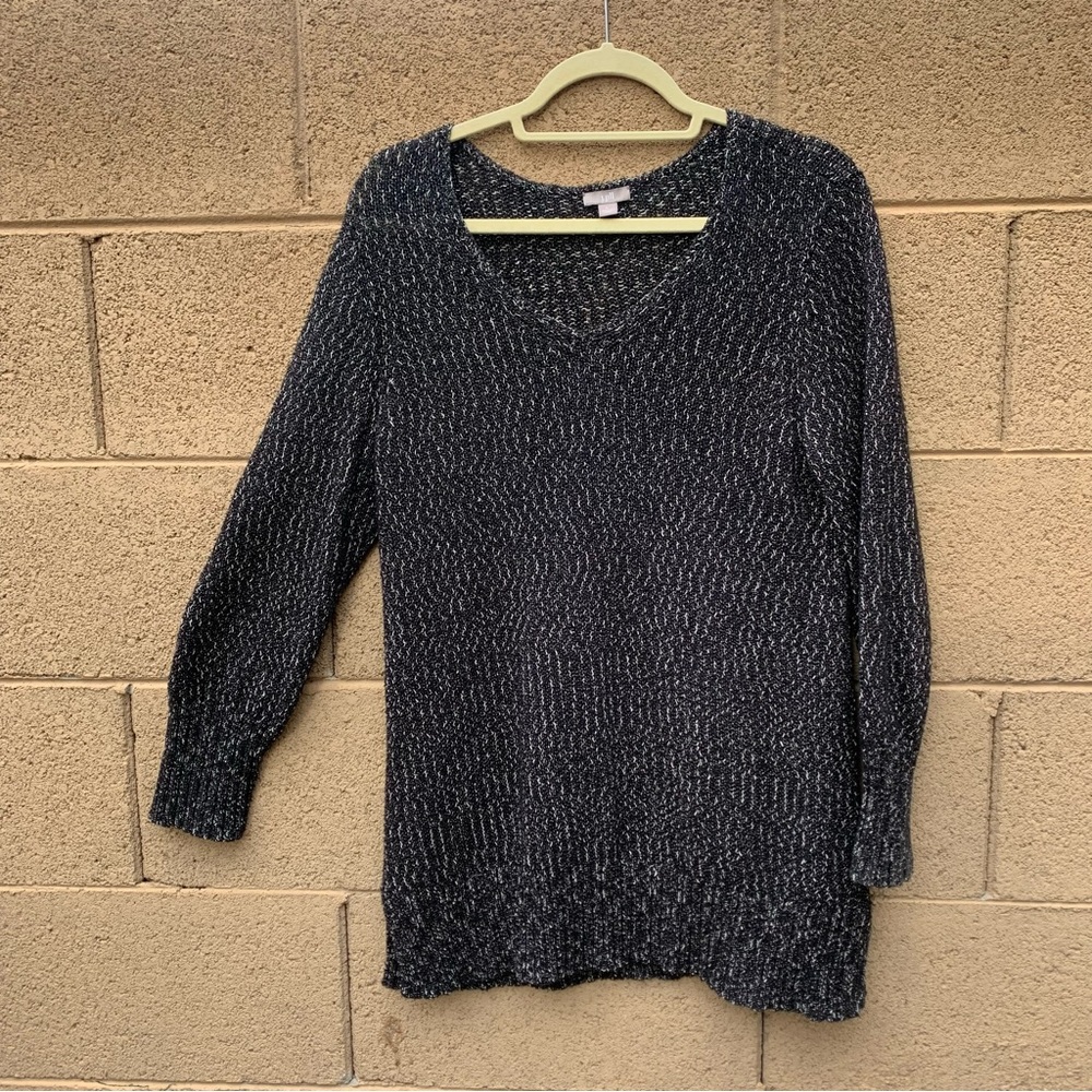 J.Jill V-neck Pullover Sweater with Crew Cuffs and Hem SZ Lg B&W SHIPPING DROP!